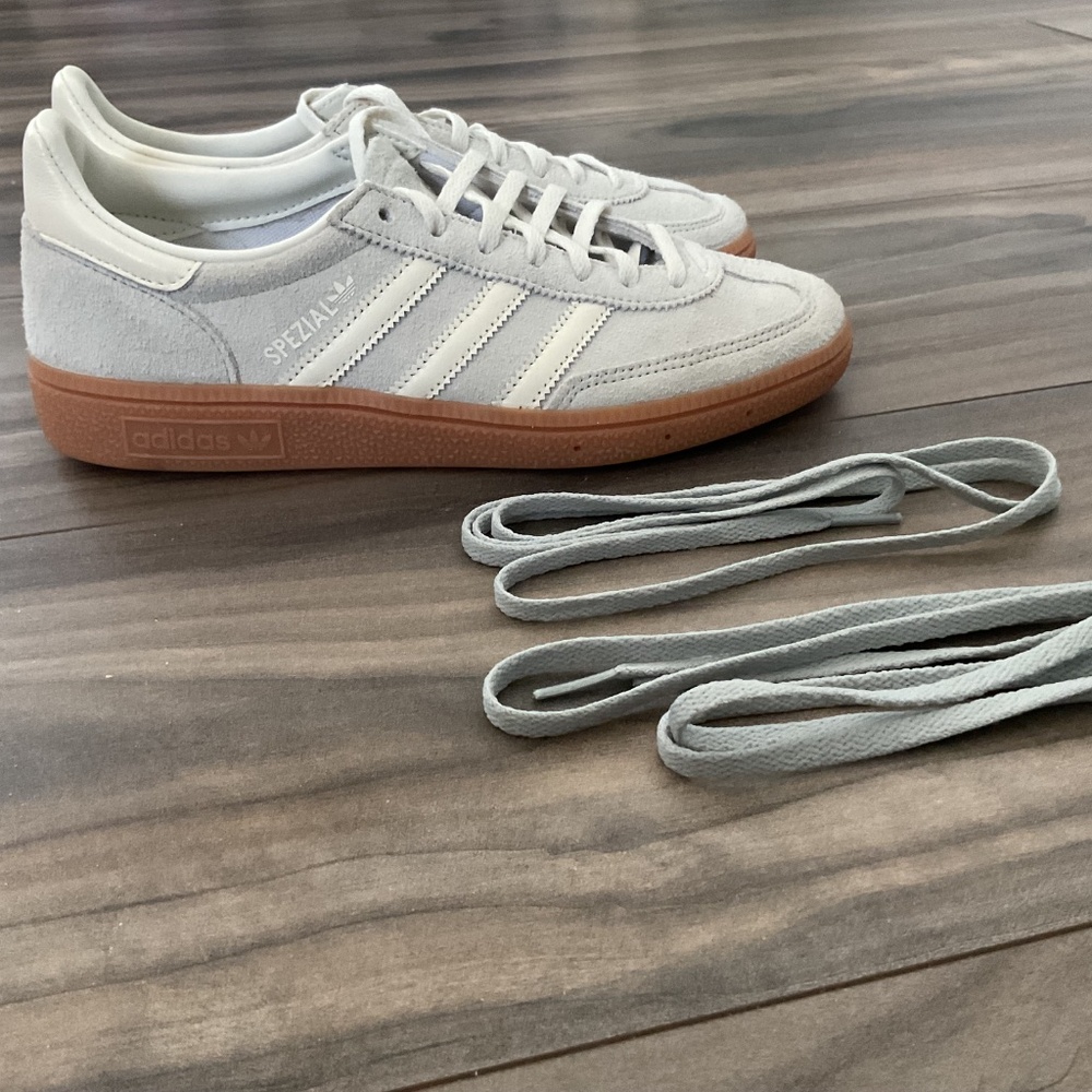 ADIDAS Originals Handball Spezial Womens Shoes - Picture 2 of 5